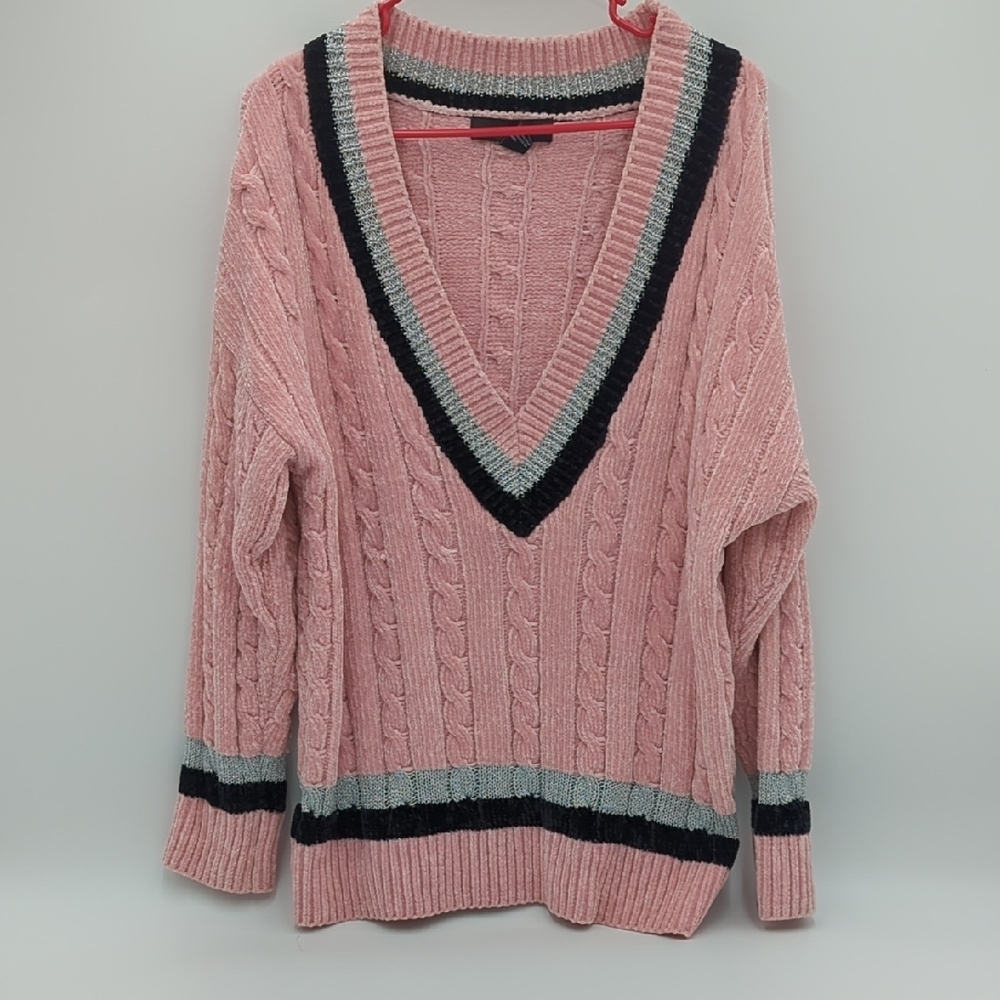 Forever 21 Cable Knit Varsity Sweater V-Neck Preppy Oversized Pullover Small